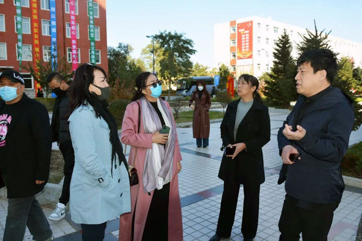 四平职业大学开展2020级新生报到工作记事